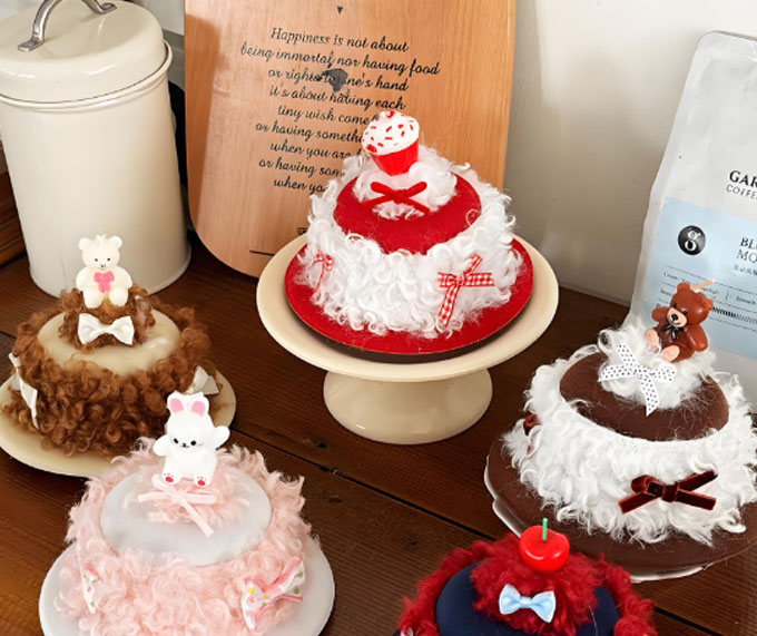 现代生日蜡烛复合蜡材：成分解析与制作工艺